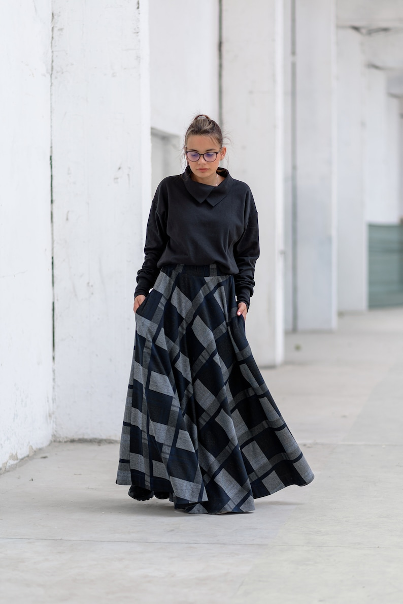 Women’s Dark Gray Plaid Maxi Skirt, High Waist Winter Tartan Skirt