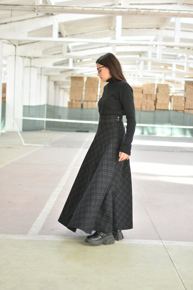 Women’s Dark Gray Plaid Maxi Skirt, High Waist Winter Tartan Skirt