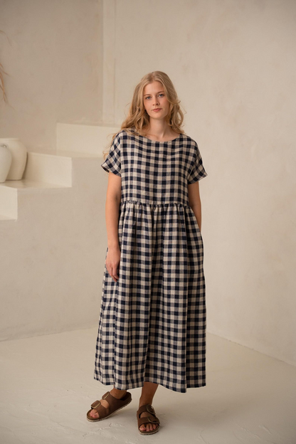 Oversized Linen dress REINA with pockets: Gingham linen