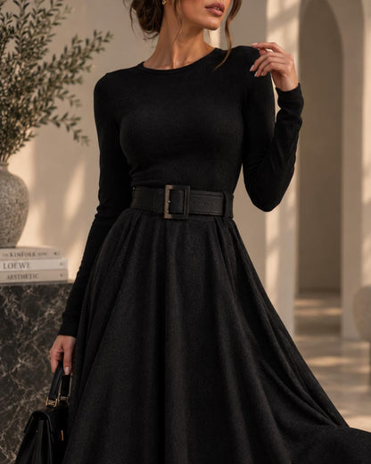 Women's Graphite Wool Maxi Skirt with a Flowing A-Line Fit